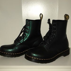 NEW dr martens
